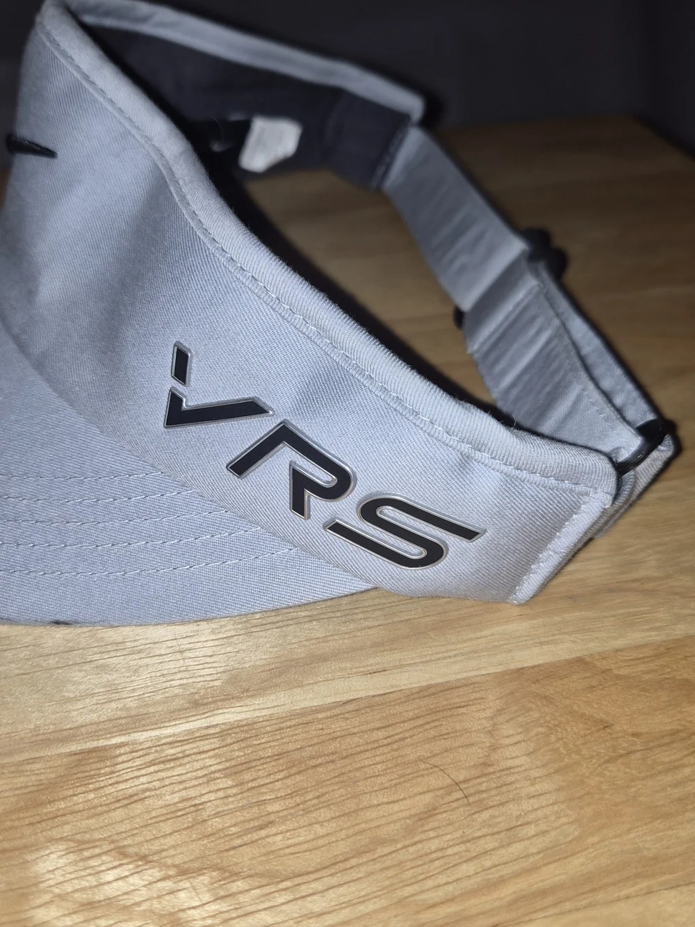 Nike Men’s Gray Visor with Black Swoosh